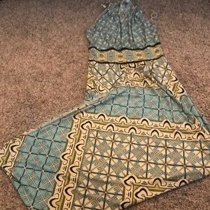 - London times maxi dress